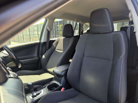 Toyota Rav4 2.5 VVT-h Business Edition Plus SUV 5dr Petrol Hybrid CVT Euro 6 (s/s) (Saf 38