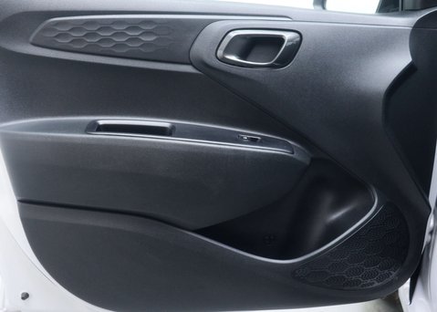 Hyundai i10 1.0 I10 Advance Auto 5dr 43