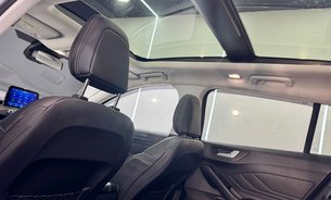 Ford Focus VIGNALE TDCI FSH Opening Pano Sunoof  Adaptive Cruise Head Up Display +++ 10