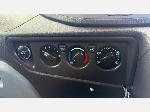 Ford Transit 2.0 350 EcoBlue FWD L2 H3 Euro 6 5dr 11