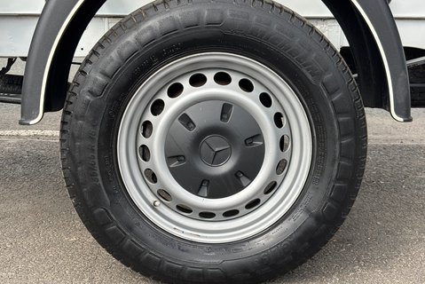 Mercedes-Benz Sprinter 314 Cdi Single Cab Cage Tipper 30