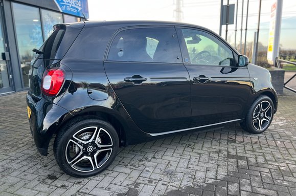 Smart Forfour PREMIUM 5 DOOR ELECTRIC AUTO 5 DOOR 10