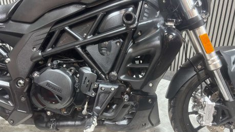 Benelli 502C 2024 MOT MAY 2027 ONLY 7K A2 READY CRUISER BIKE 500CC 47BHP 31