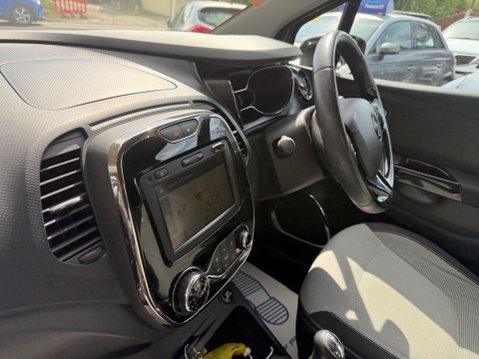 Renault Captur 0.9 TCe ENERGY Dynamique MediaNav Euro 5 (s/s) 5dr 14