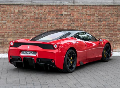Ferrari 458 Speciale 7