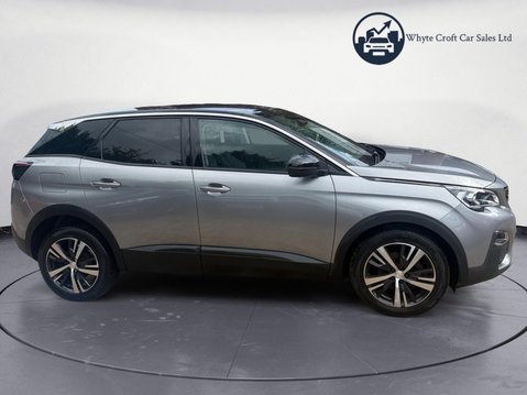 Peugeot 3008 1.2 PureTech Active Euro 6 (s/s) 5dr 8