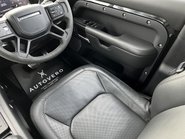 Land Rover Defender V8 43
