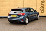 Ford Focus TITANIUM 2