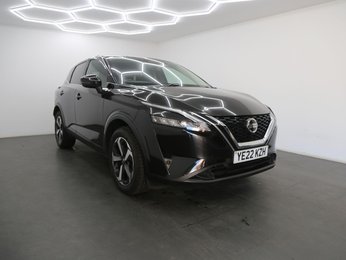 Nissan Qashqai 1.3 DIG-T MHEV N-Connecta Euro 6 (s/s) 5dr