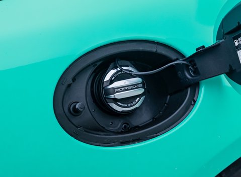 Porsche 911 Carrera GTS (992.2) 34