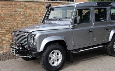 Land Rover 110 XS 16