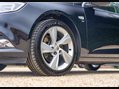 Vauxhall Insignia 2.0 Insignia SRi Nav TD Auto 5dr 29