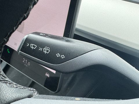 Tesla Model Y (Sold) (Dual Motor) Long Range SUV 5dr Electric Auto 4WDE (384 bhp) 17