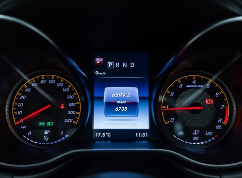 Mercedes-Benz Amg GT S PREMIUM 19