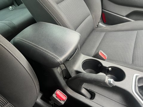 Kia Sportage (Sold) 1.6 CRDi MHEV 2 SUV 5dr Diesel Hybrid Manual Euro 6 (s/s) (134 bhp) 31