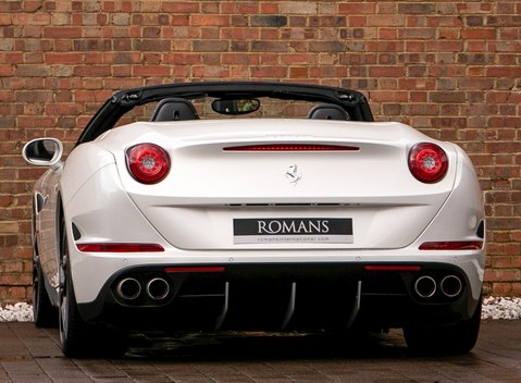 Ferrari California T 3