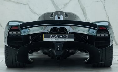Aston Martin Valkyrie 8