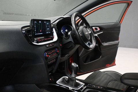 Kia Pro Ceed 1.5 Pro Ceed GT-Line ISG 5dr 18