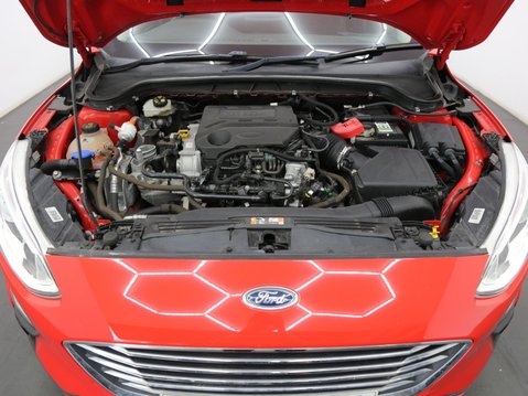 Ford Focus 1.0T EcoBoost Titanium Auto Euro 6 (s/s) 5dr 28