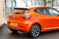 Renault Clio ICONIC TCE 8