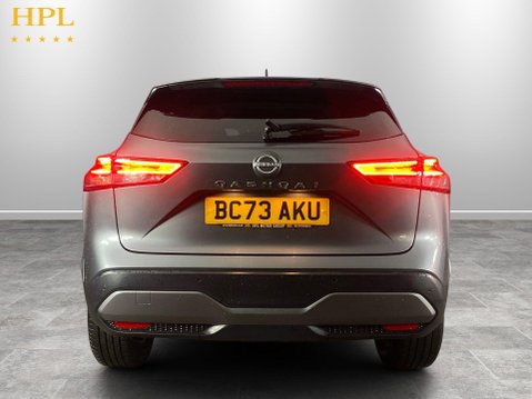 Nissan Qashqai 1.3 DIG-T MHEV N-Connecta SUV 5dr Petrol Hybrid XTRON Euro 6 (s/s) (158 ps) 6