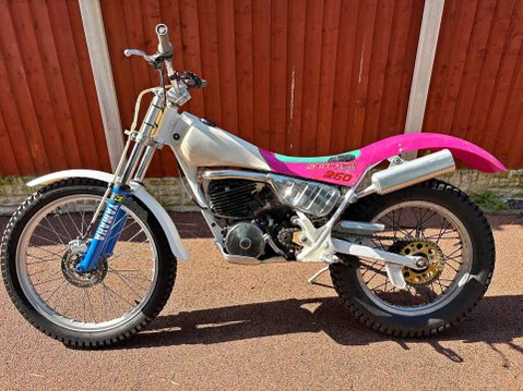 Yamaha Ty 250 PINKY 1992 TRIALS BIKE. MONO SHOCK 6