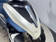 Piaggio MP3 YOURBAN LT 2015 3K NEW MOT NEW TYRES TRIKE 3 WHEELER 300CC 19