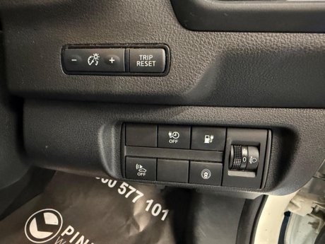 Nissan LEAF 40kWh Acenta Auto 5dr 16