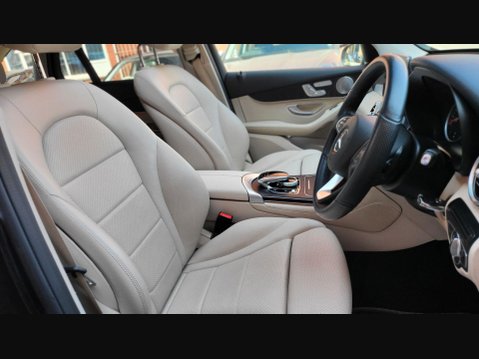 Mercedes-Benz GLC GLC 220 D 4MATIC SPORT PREMIUM PLUS 3