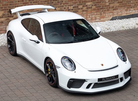 Porsche 911 (991.2) GT3 8