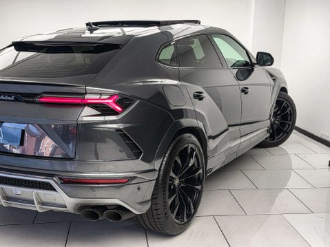 Lamborghini Urus 4.0 V8 BiTurbo SUV 5dr Petrol Auto 4WD Euro 6 (650 ps) 44