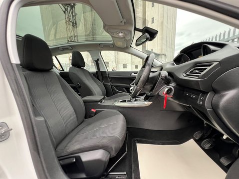 Peugeot 308 E-HDI ACTIVE 29