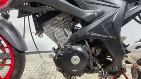 Suzuki GSX-S GSXS 125 2020 SPORT BIKE 125CC PROJECT BIKE PARTS BIKE 11