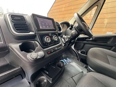 Fiat Ducato 2.2 Ducato 35 Tecnico MultiJet III 33