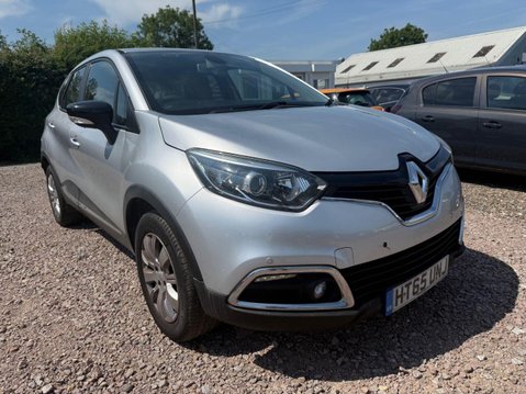 Renault Captur 0.9 TCe ENERGY Expression + SUV 5dr Petrol Manual Euro 6 (s/s) (90 ps) 2