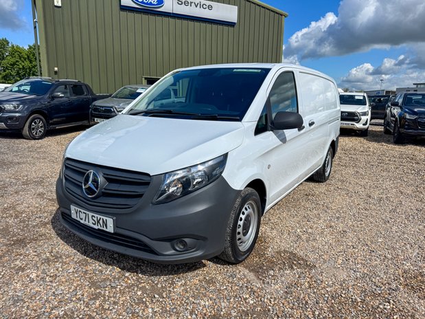Mercedes-Benz Vito AUTO LWB L2H1 Low Roof Progressive 114 Air Con Alloys Sensors EURO 6 2