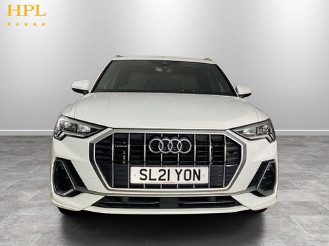 Audi Q3 2.0 TDI 40 S line SUV 5dr Diesel S Tronic quattro Euro 6 (s/s) (200 ps) Par 2