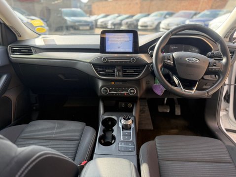 Ford Focus 1.0T EcoBoost Titanium Hatchback 5dr Petrol Auto Euro 6 30