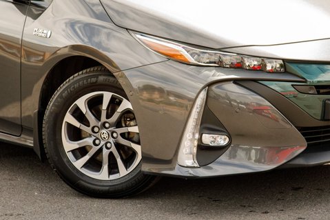 Toyota Prius EXCEL 11