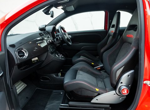 Abarth 695 Tributo Ferrari 18