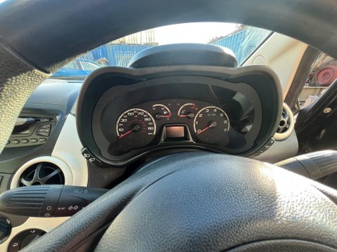 Ford Ka 1.2 Style Euro 4 3dr 21