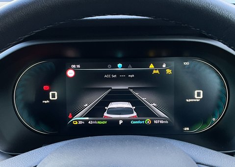 MG MG5 EV 61kWh TROPHY 26