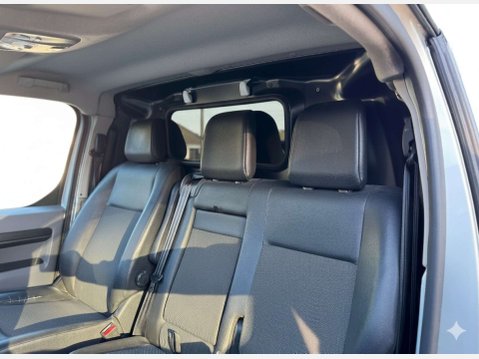 Toyota Proace 1.6 Proace Icon 25
