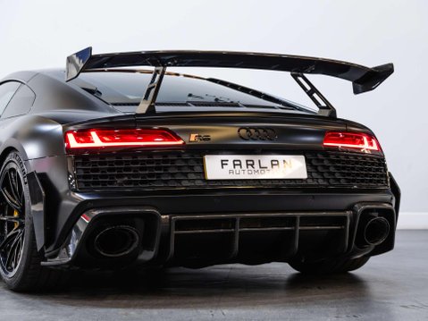 Audi R8 5.2 FSI V10 Coupe 2dr Petrol S Tronic Euro 6 (s/s) (540 ps) 31