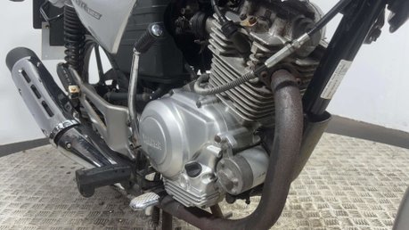 Yamaha YBR 125 2007 19K RUNNING PROJECT BIKE SPARES OR REPAIR 125CC LEARNER BIKE 16