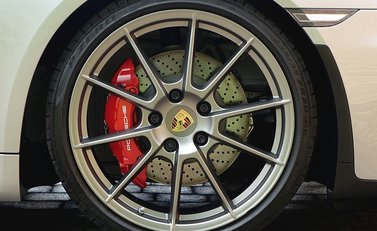 Porsche Boxster Spyder 16