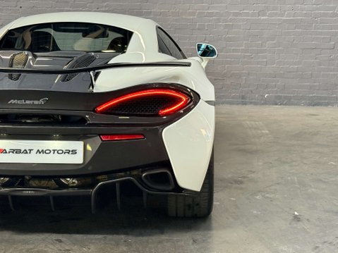 McLaren 570S 3.8T V8 Coupe 2dr Petrol SSG Euro 6 (s/s) (570 ps) 23