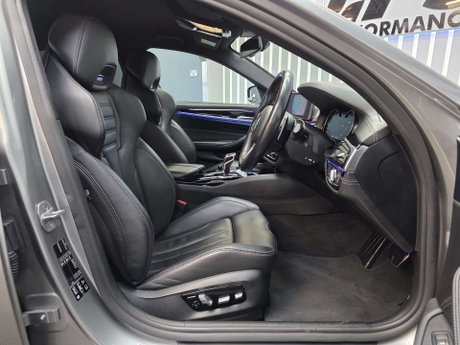 BMW M5 4.4 V8 GPF Saloon 4dr Petrol Steptronic xDrive Euro 6 (s/s) (600 ps) 45