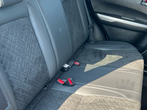 Suzuki Vitara SZ5 39