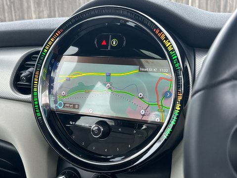 Mini Hatch COOPER EXCLUSIVE 26